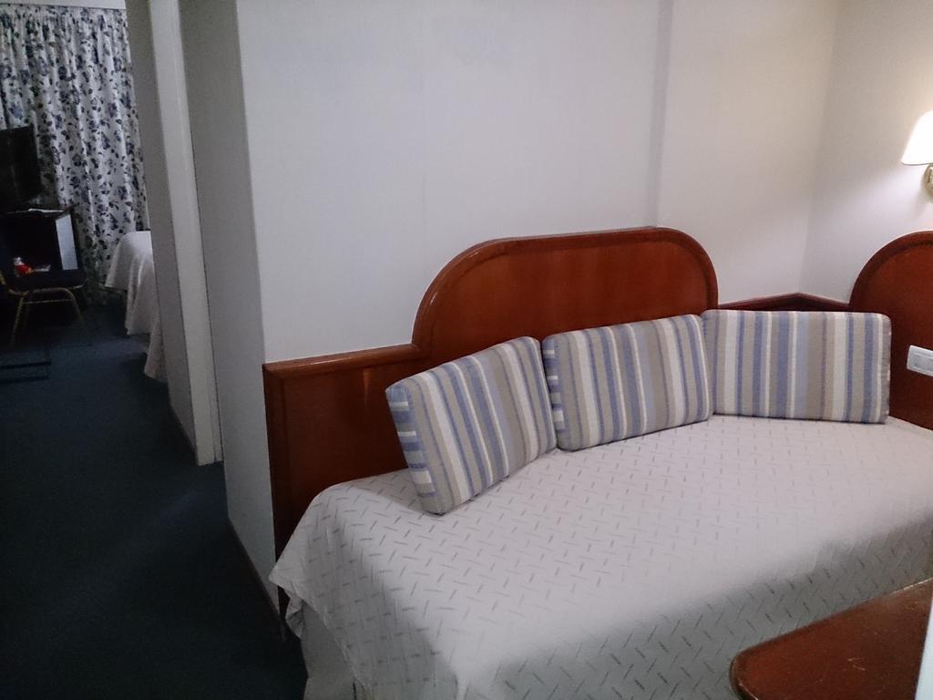 Hotel Orly Corrientes Oda fotoğraf