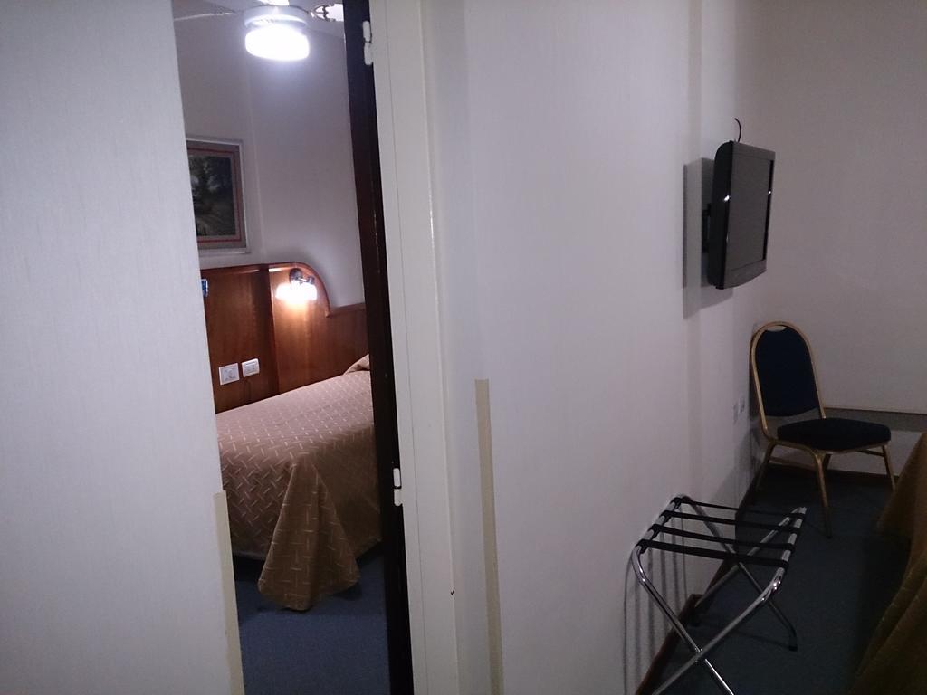 Hotel Orly Corrientes Oda fotoğraf